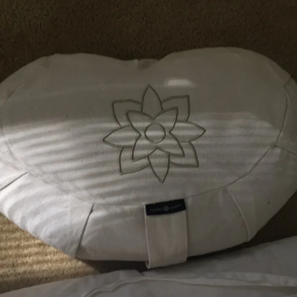 Mindful Modern Meditation Cushion Zafu/Zabuton Set - Picture 6 of 7